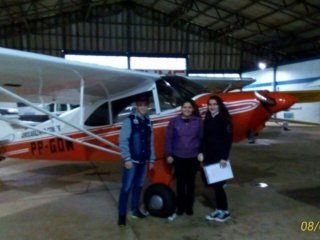 Projeto da EMEF Marcílio Dias leva estudantes a passeio de avião