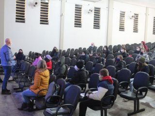 Cooperativa Escolar da EMEF Marcílio Dias realizou mobilização. 